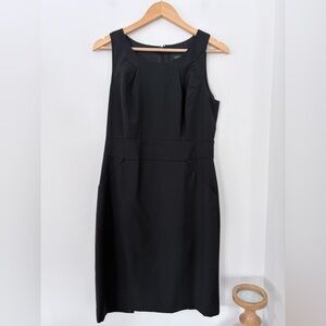 J CREW SUITING 8 Black 100% Wool Tailored Shift Dress 100% Wool Sleeveless Lite